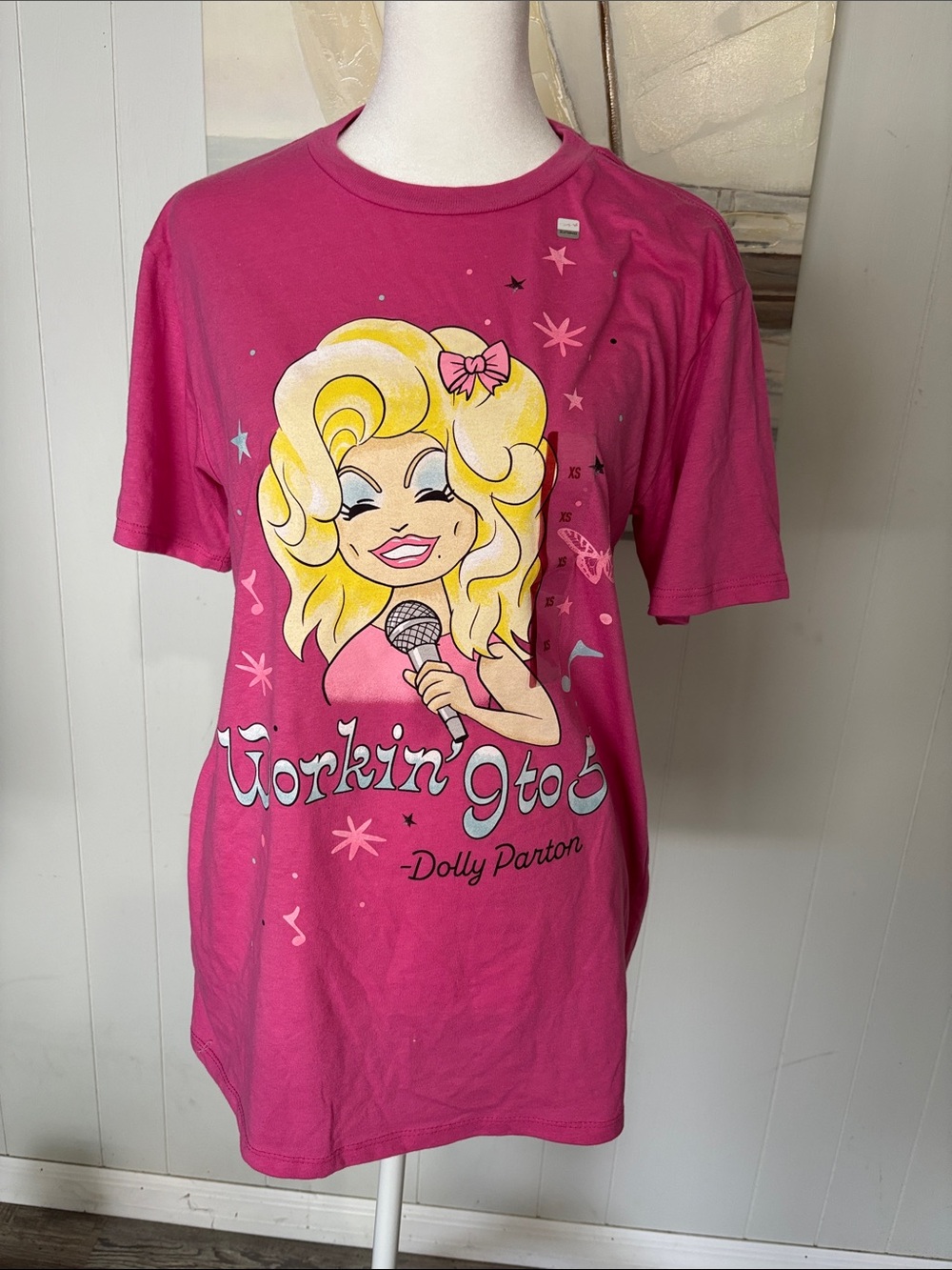 Dolly Parton official Pink Graphic Short-Sleeve Tee